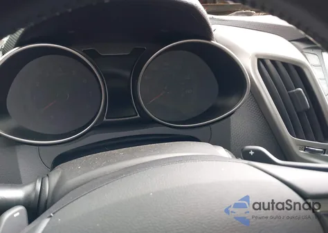 2017 Hyundai Veloster Value Edition z USA, uszkodzony, nr VIN KMHTC6AD4HU319622